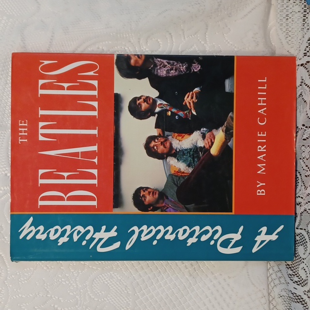 The Beatles Pictorial History by Cahill 6285